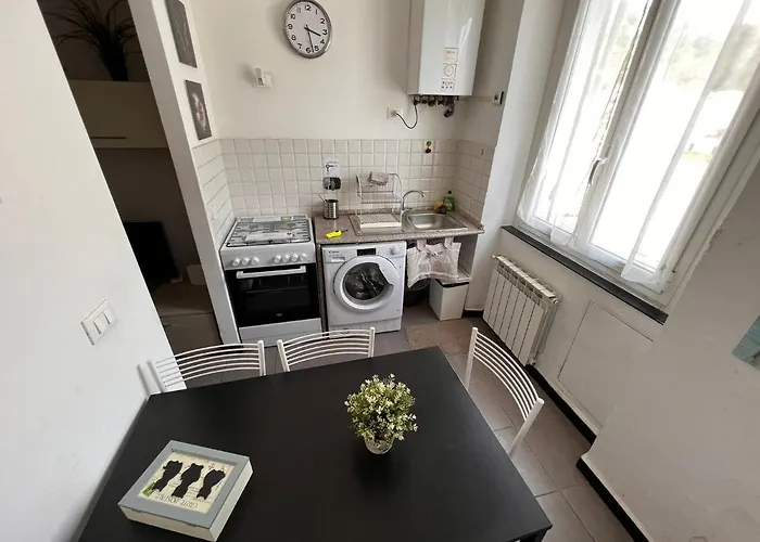 Low-cost Fillak * Genova